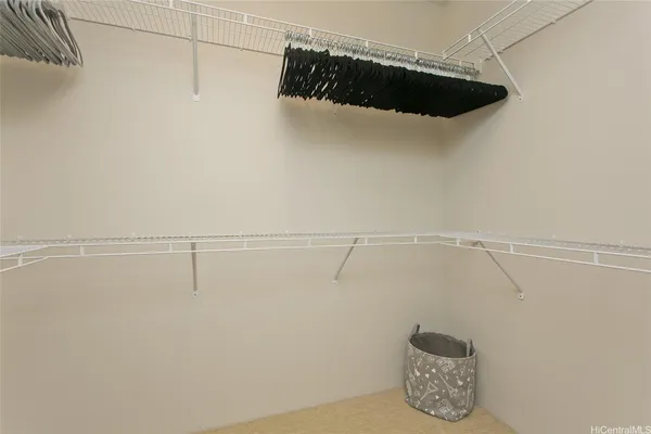 $5,200 | 1189 Waimanu Street, Unit 3402, Honolulu, HI 96814