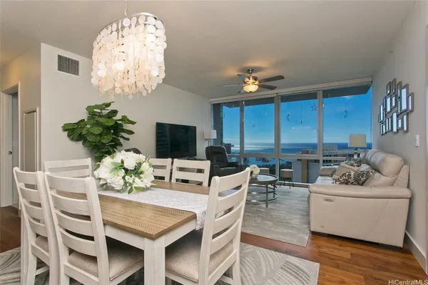 $5,200 | 1189 Waimanu Street, Unit 3402, Honolulu, HI 96814