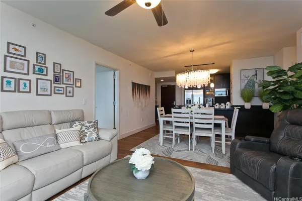 $5,200 | 1189 Waimanu Street, Unit 3402, Honolulu, HI 96814