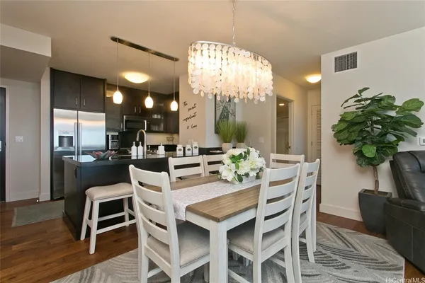 $5,200 | 1189 Waimanu Street, Unit 3402, Honolulu, HI 96814