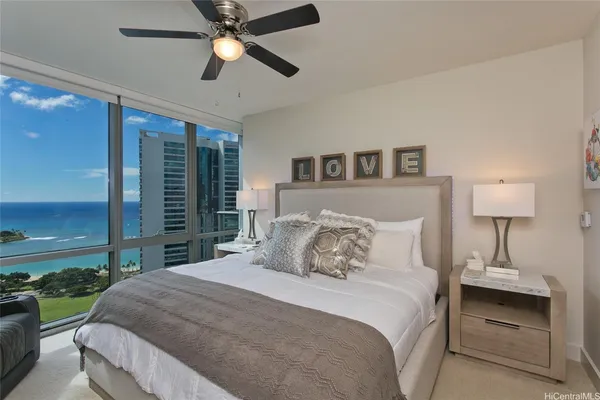 $5,200 | 1189 Waimanu Street, Unit 3402, Honolulu, HI 96814