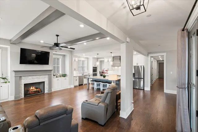 $639,900 | 2090 Greenbrier Lks Boulevard North, Piperton, TN 38017