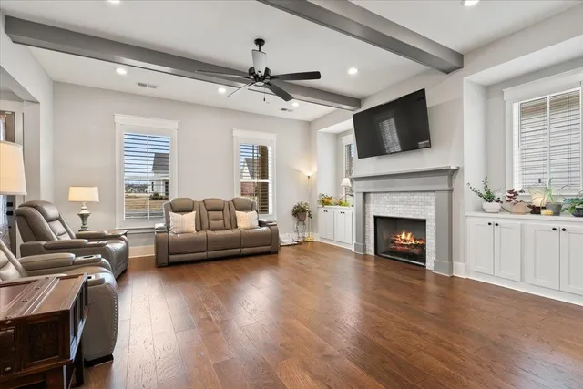 $639,900 | 2090 Greenbrier Lks Boulevard North, Piperton, TN 38017