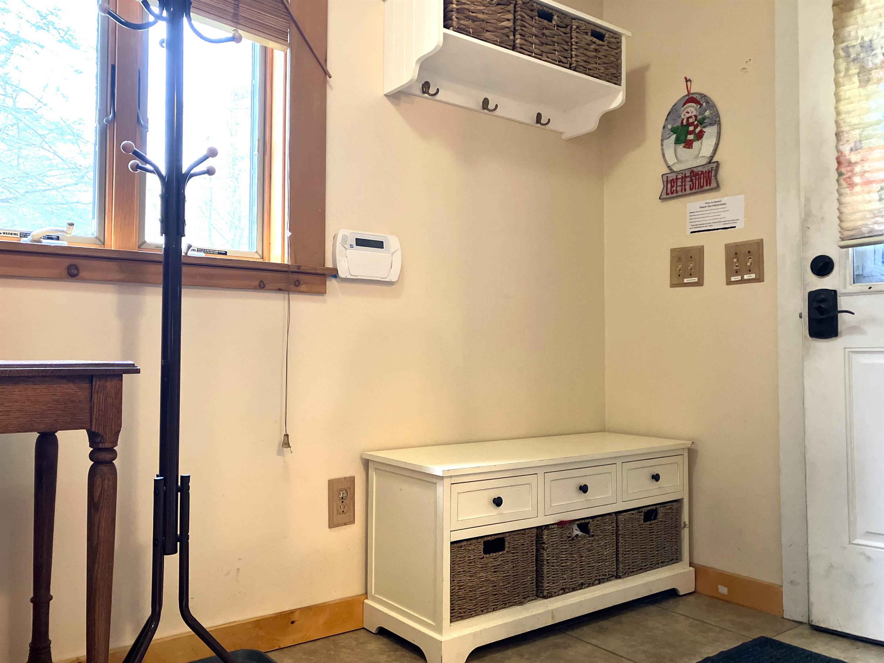 28 Town Farm Road, Unit B 9 Wilmington, VT 05363 - Photo 8 of 60 Gallery Image 8