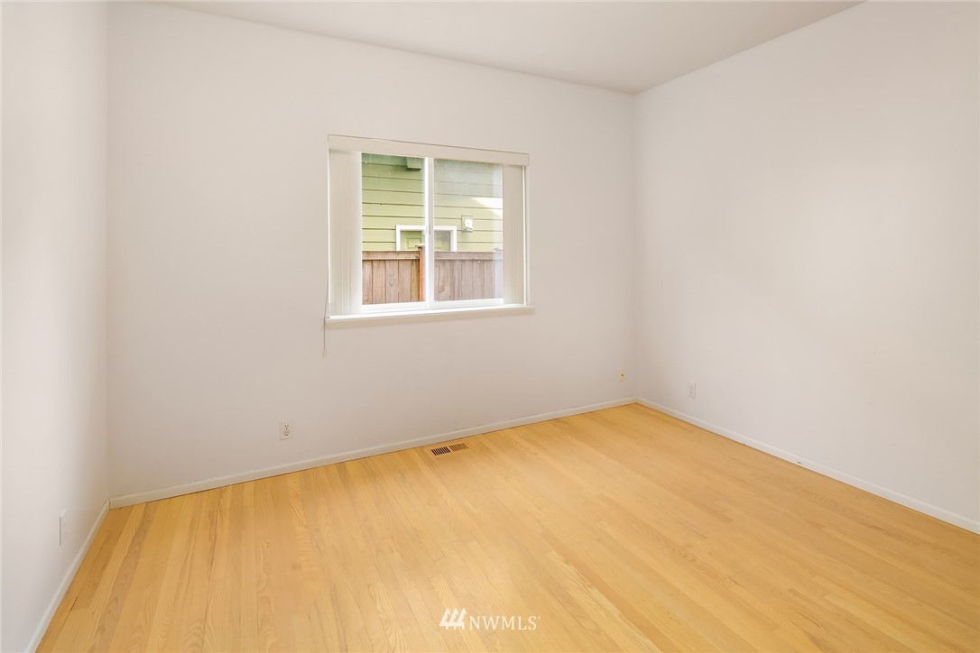 18639 173rd Way Southeast Renton, WA 98058 - Photo 11 of 25 Gallery Image 11