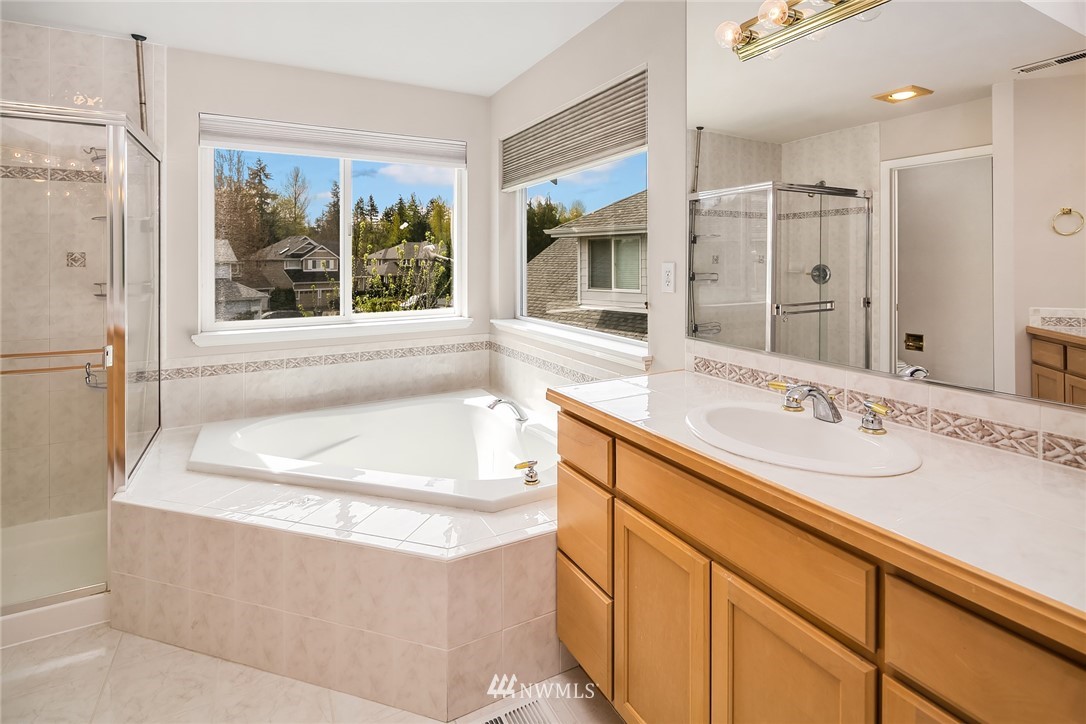 18639 173rd Way Southeast Renton, WA 98058 - Photo 17 of 25 Gallery Image 17