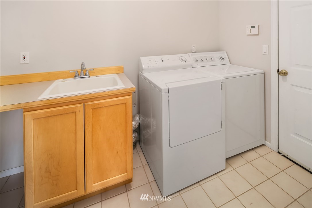 18639 173rd Way Southeast Renton, WA 98058 - Photo 23 of 25 Gallery Image 23