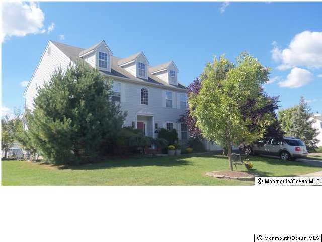 20 East Shenendoah Road Howell, NJ 07731 - Photo 1 of 3 Primary Photo