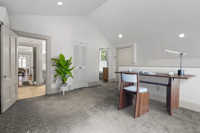 $800,000 | 999 High Street, Bath, ME 04530