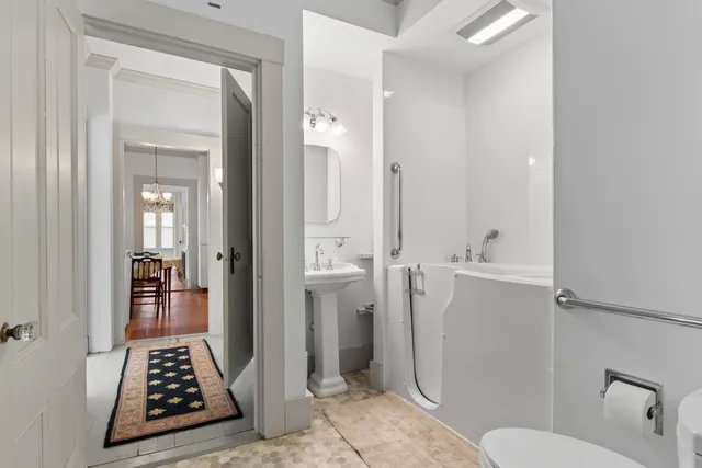 $800,000 | 999 High Street, Bath, ME 04530