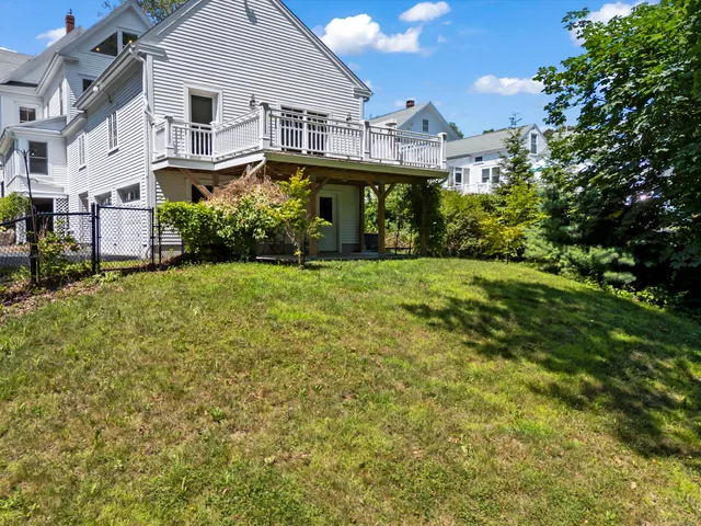 $800,000 | 999 High Street, Bath, ME 04530