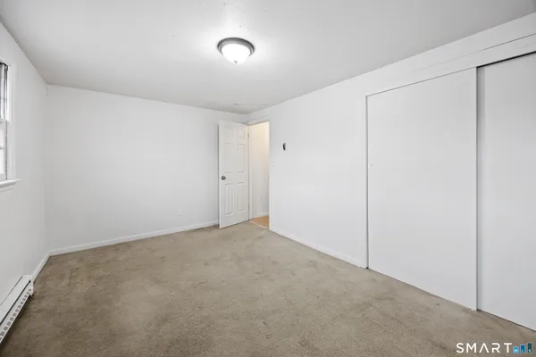 $2,075 | 9 Maple Avenue, Unit B, Canton, CT 06019