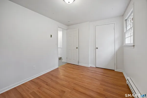 $2,075 | 9 Maple Avenue, Unit B, Canton, CT 06019
