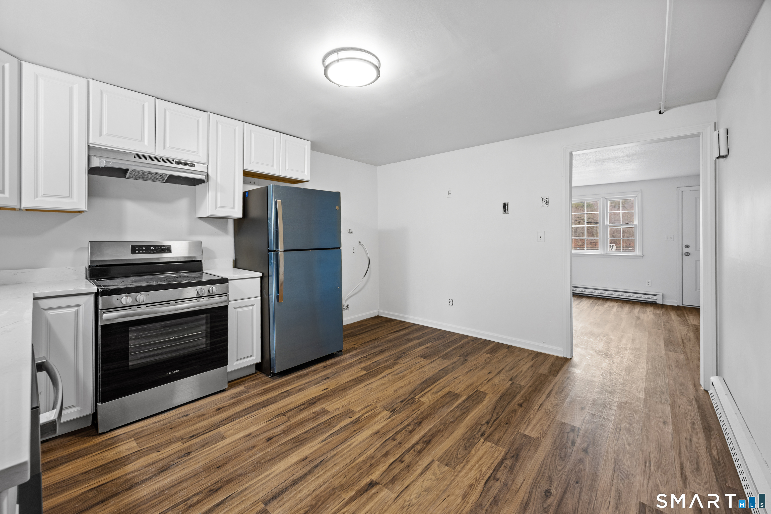 9 Maple Avenue, Unit B Canton, CT 06019 - Photo 7 of 19