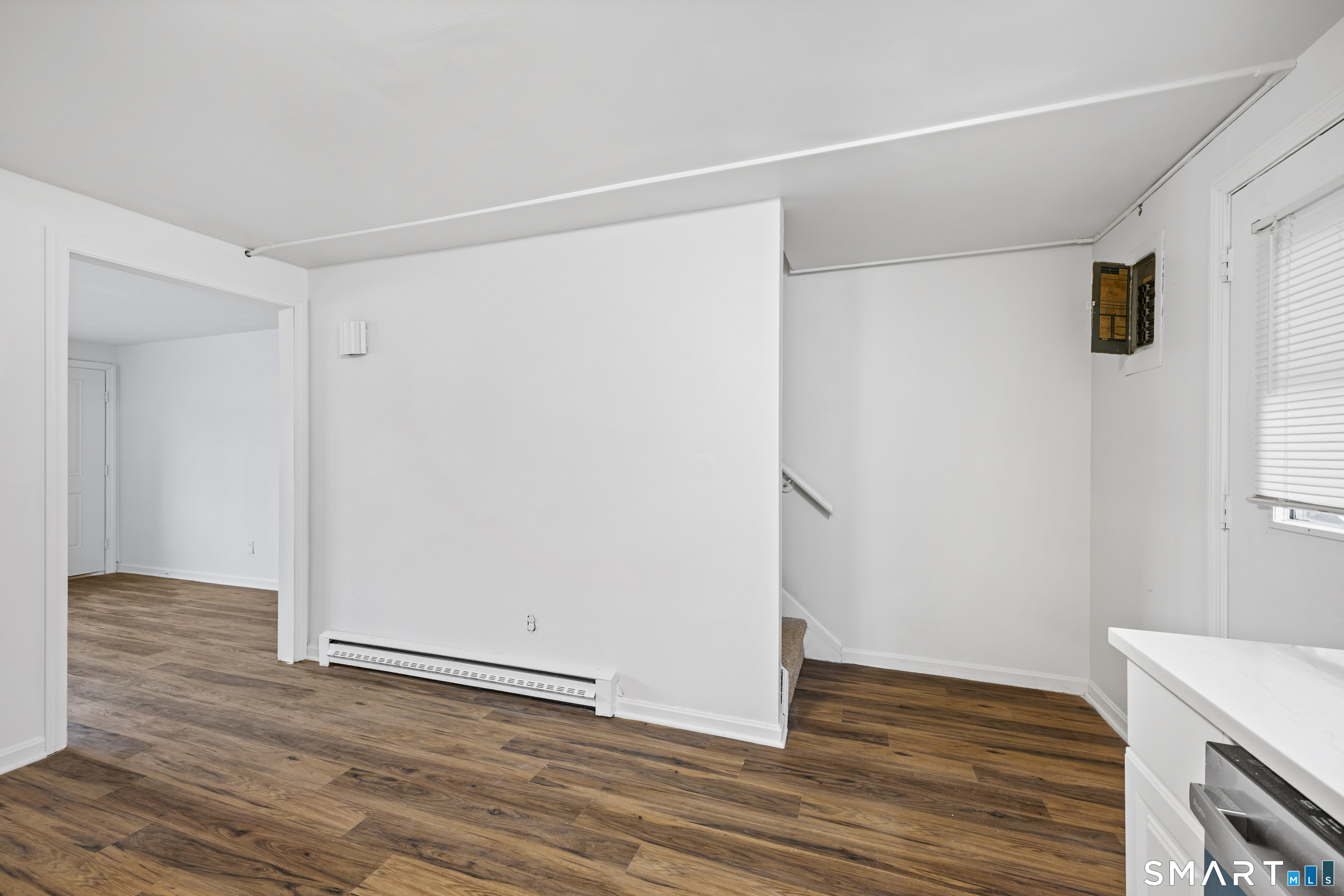 9 Maple Avenue, Unit B Canton, CT 06019 - Photo 8 of 19