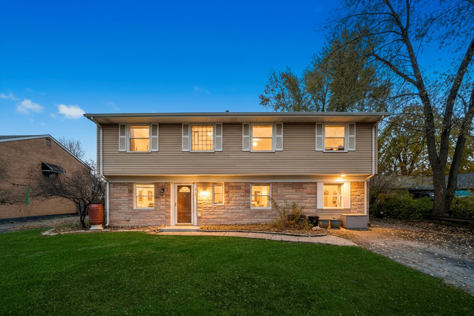 473 Rockhurst Road Bolingbrook, IL 60440 - Photo 1 of 26