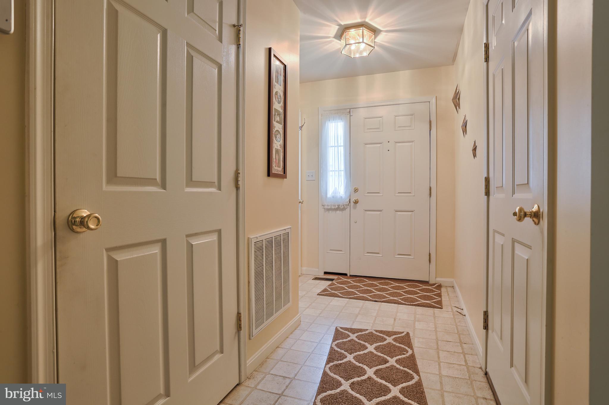 129 Oaklea Road Harrisburg, PA 17110 - Photo 3 of 24 Gallery Image 3