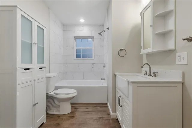 a view of empty room