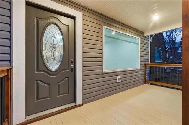 a view of a storage & utility room