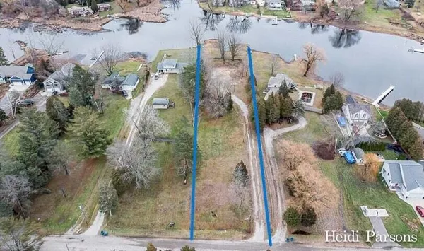 $550,000 | 17836 Cove Street, Spring Lake, MI 49456