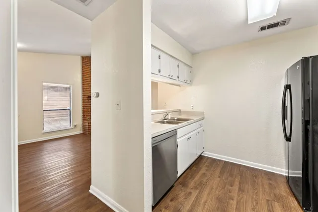 $1,525 | 2518 Howellwood Way, Unit A, Austin, TX 78748