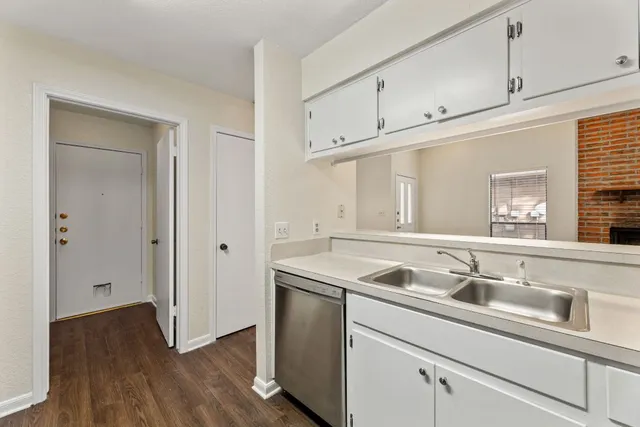 $1,525 | 2518 Howellwood Way, Unit A, Austin, TX 78748