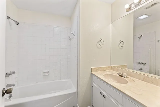 $1,525 | 2518 Howellwood Way, Unit A, Austin, TX 78748