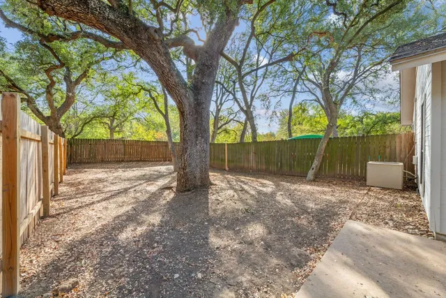 $1,525 | 2518 Howellwood Way, Unit A, Austin, TX 78748