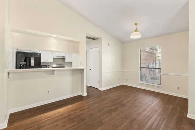 $1,525 | 2518 Howellwood Way, Unit A, Austin, TX 78748
