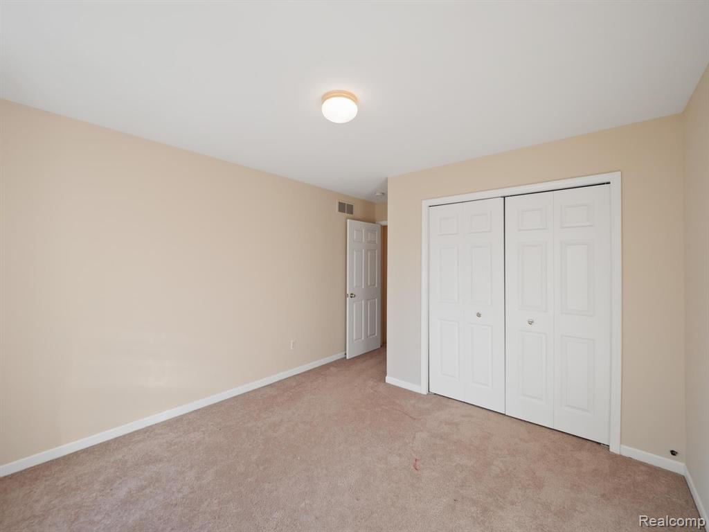3316 Empire Drive Rochester, MI 48309 - Photo 46 of 52