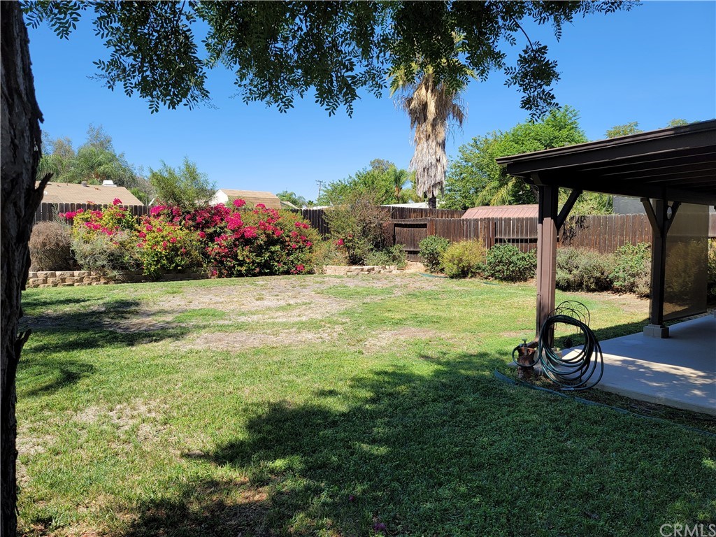175 North Torn Ranch Road Lake Elsinore, CA 92530 - Photo 27 of 31 Large pool sized backyard!