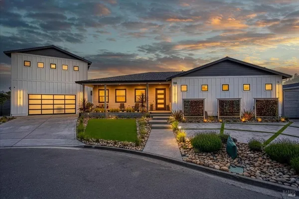 $1,595,000 | 256 North Dover Court, Santa Rosa, CA 95403