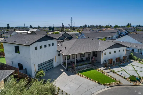 $1,595,000 | 256 North Dover Court, Santa Rosa, CA 95403