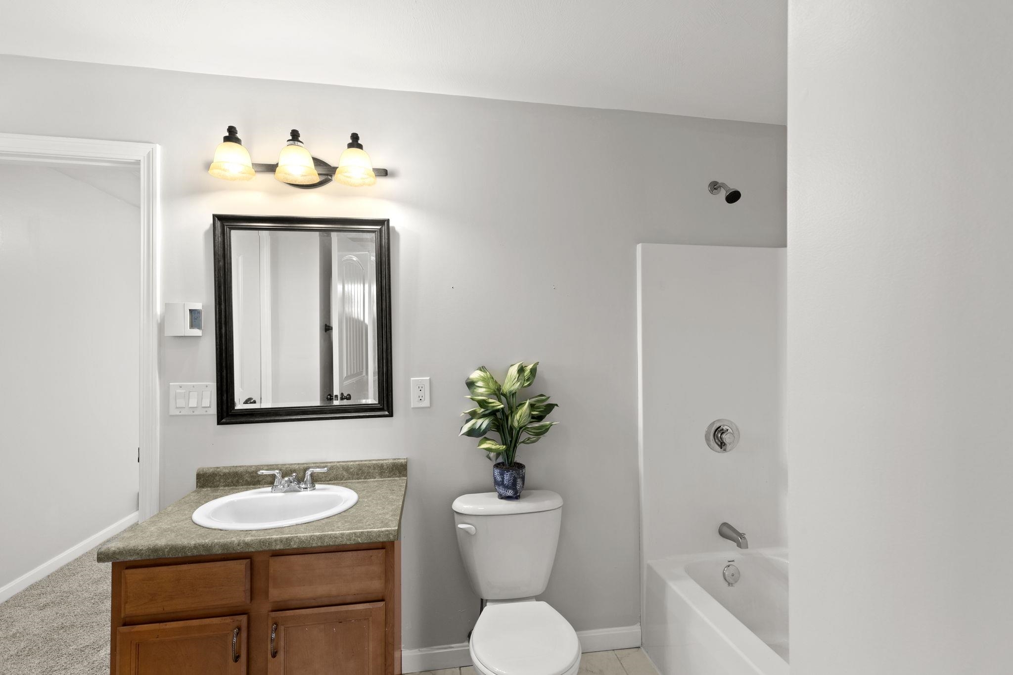 84 Trinity Circle, Unit #A Rochester, NH 03839 - Photo 3 of 25