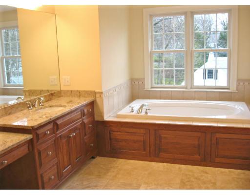 79 Falcon Street Needham, MA 02492 - Photo 13 of 18 Gallery Image 13
