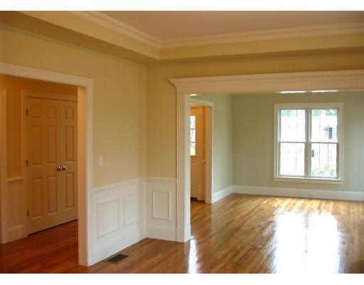 79 Falcon Street Needham, MA 02492 - Photo 3 of 18 Gallery Image 3