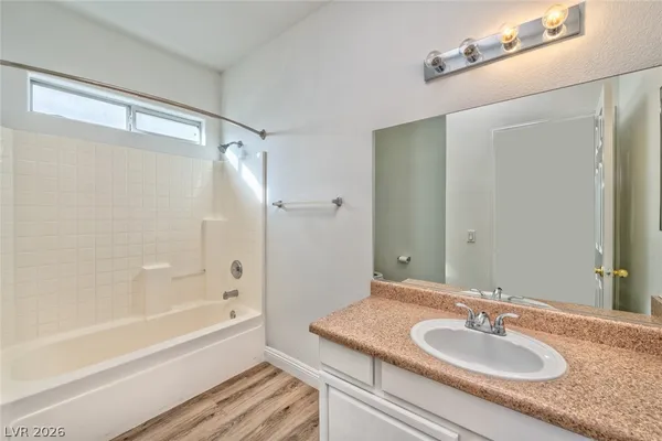 $2,400 | 1539 Laguna Palms Avenue, North Las Vegas, NV 89031