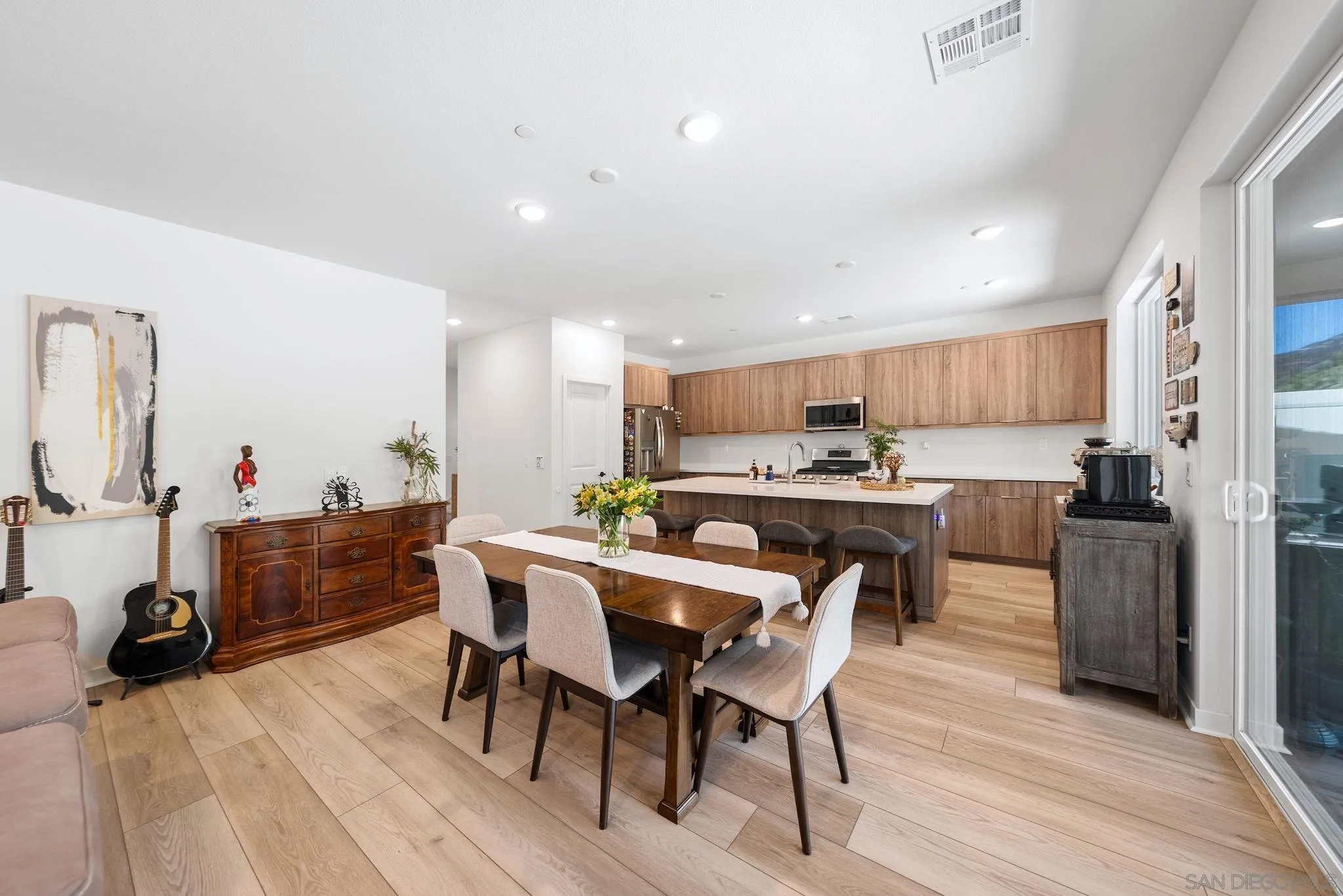 35241 Valencia Point Fallbrook, CA 92028 - Photo 19 of 56 Gallery Image 19