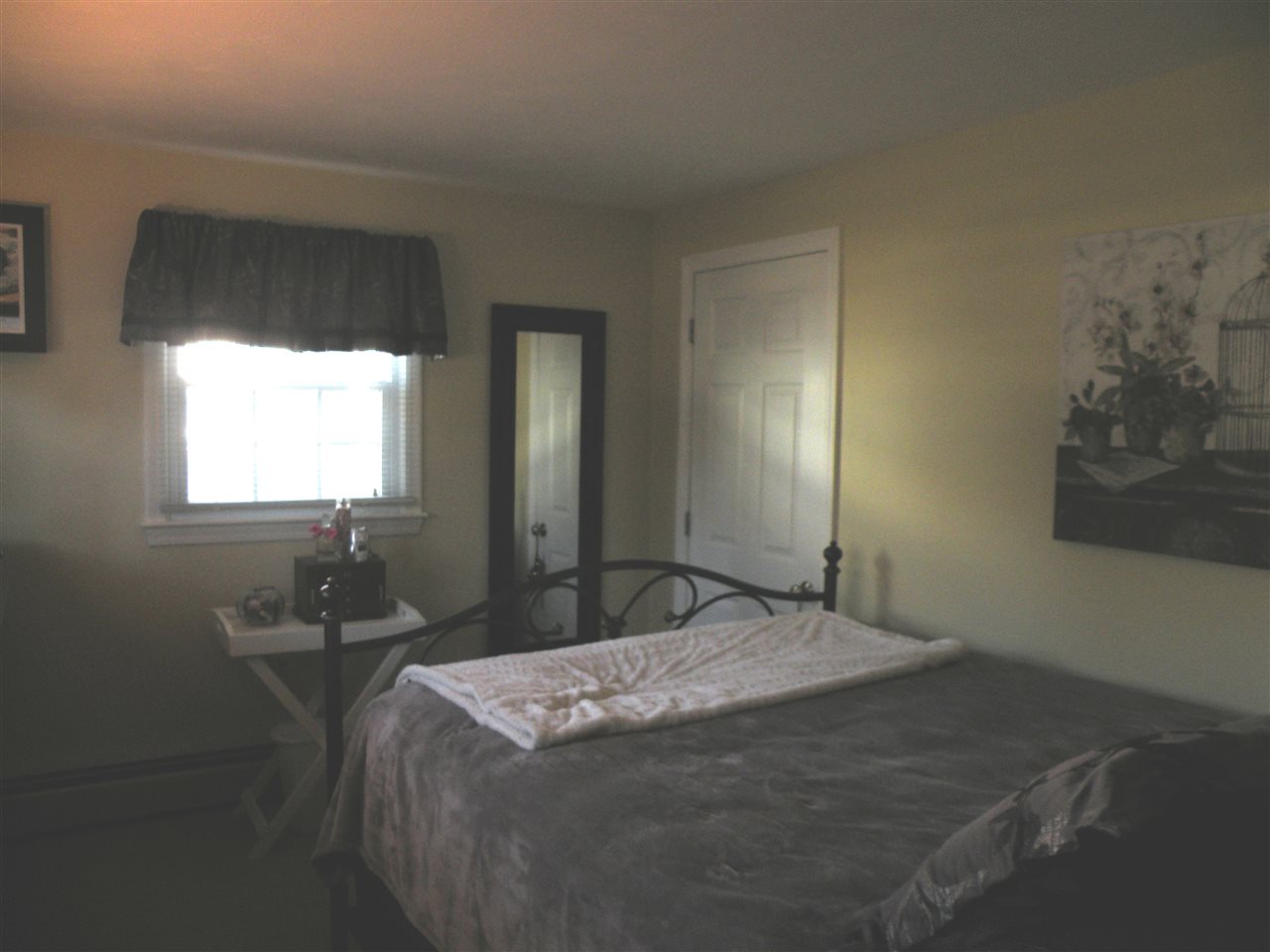 17 Wayne Street Hudson, NH 03051 - Photo 16 of 26