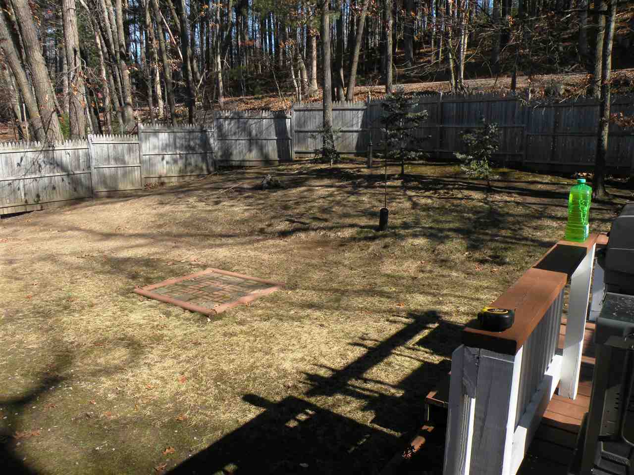 17 Wayne Street Hudson, NH 03051 - Photo 21 of 26