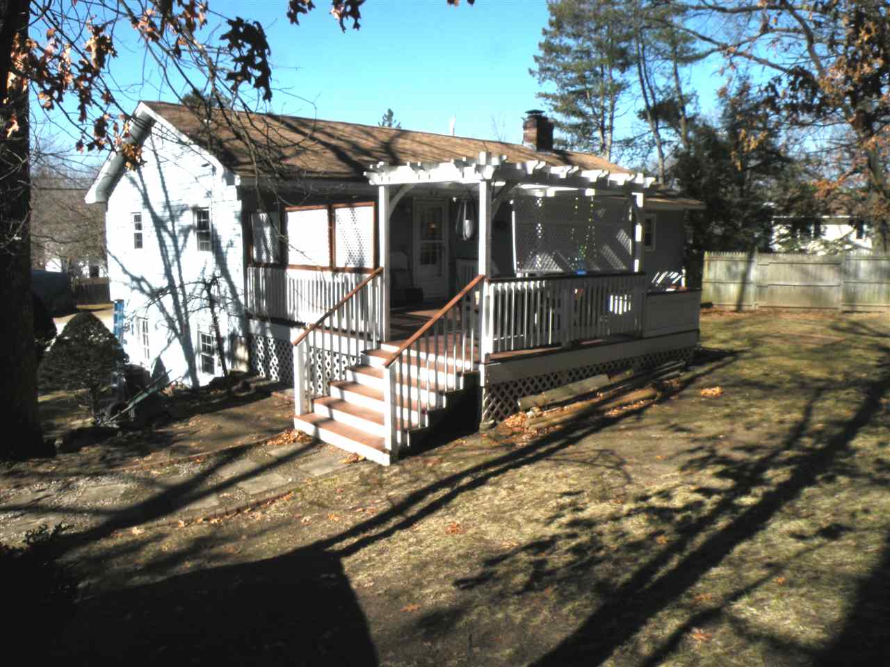 17 Wayne Street Hudson, NH 03051 - Photo 22 of 26