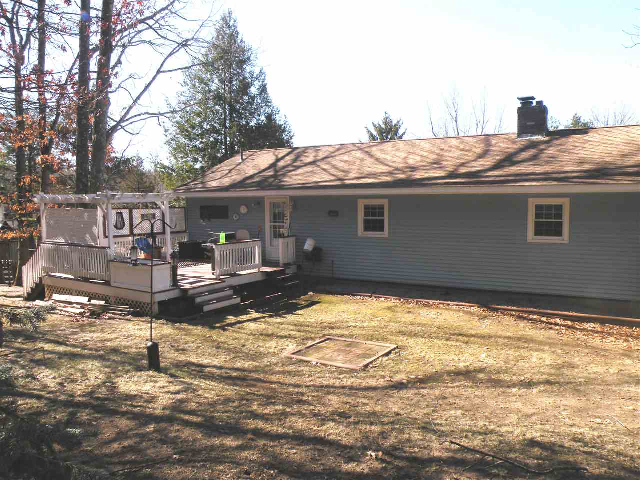 17 Wayne Street Hudson, NH 03051 - Photo 23 of 26