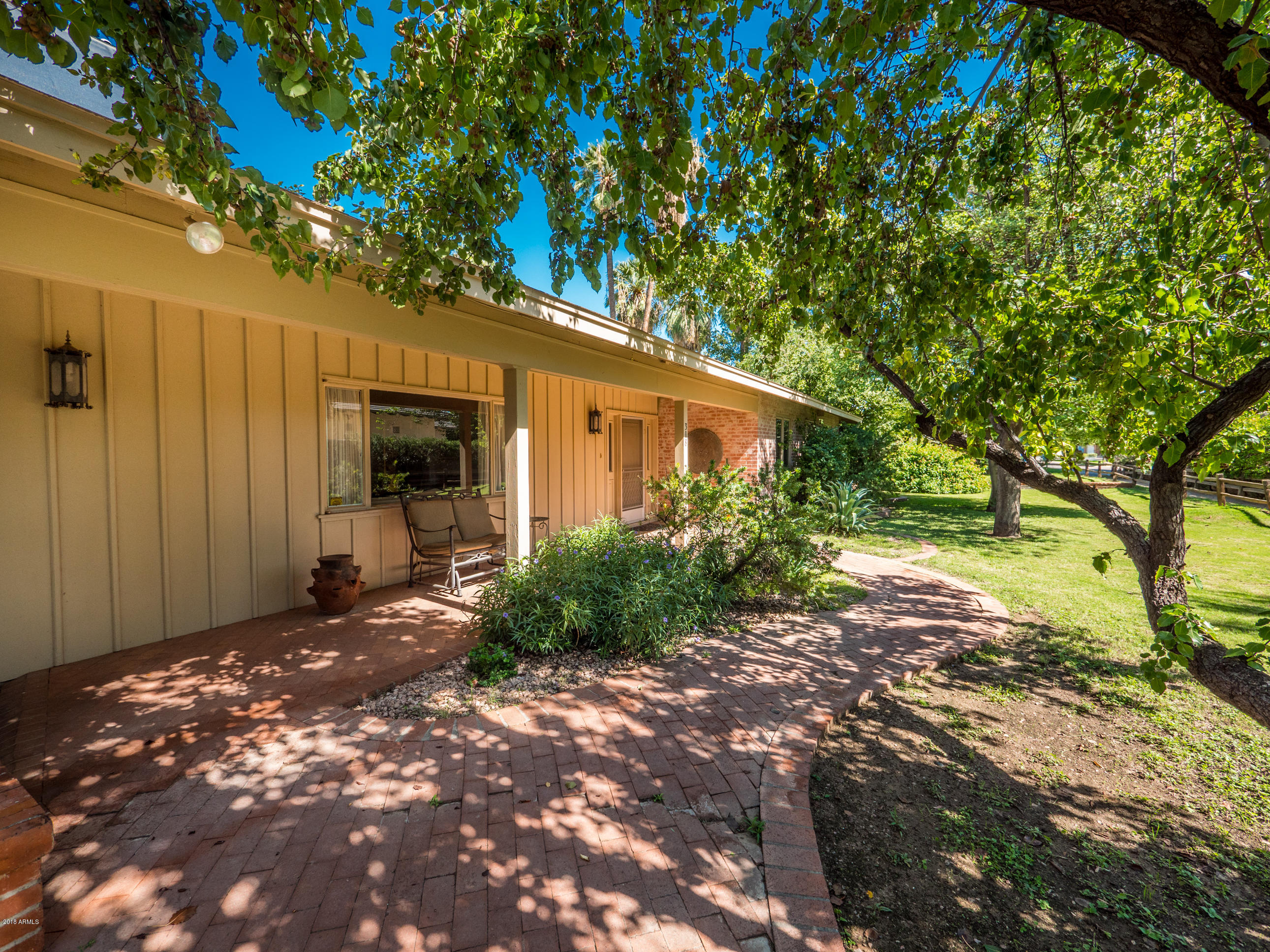 308 West Lamar Road Phoenix, AZ 85013 - Photo 3 of 34 _1011308