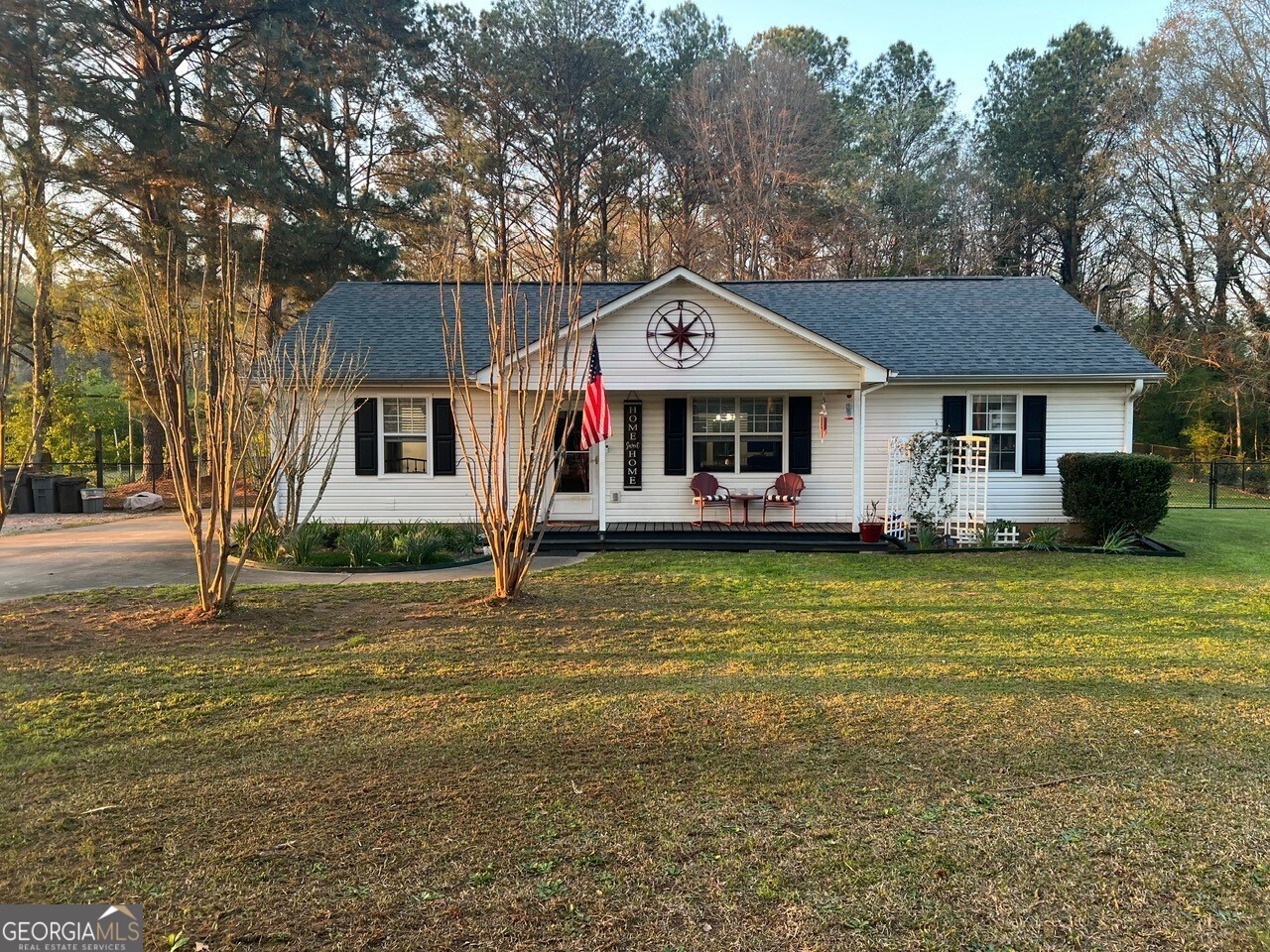 20 Anglin Road Griffin, GA 30223 - Photo 1 of 1 a front view of a house with garden