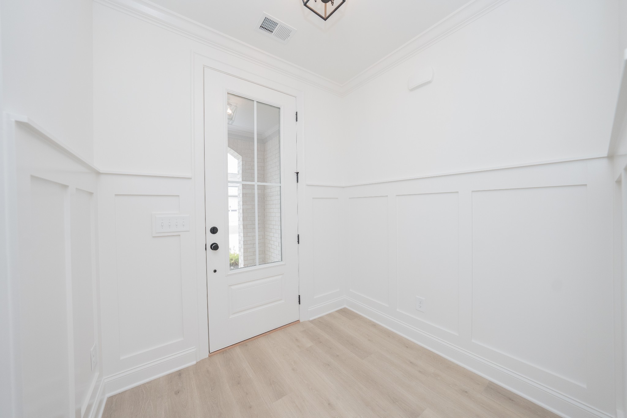 3029 Shandor St Spring Hill Spring Hill, TN 37174 - Photo 3 of 51 Gallery Image 3