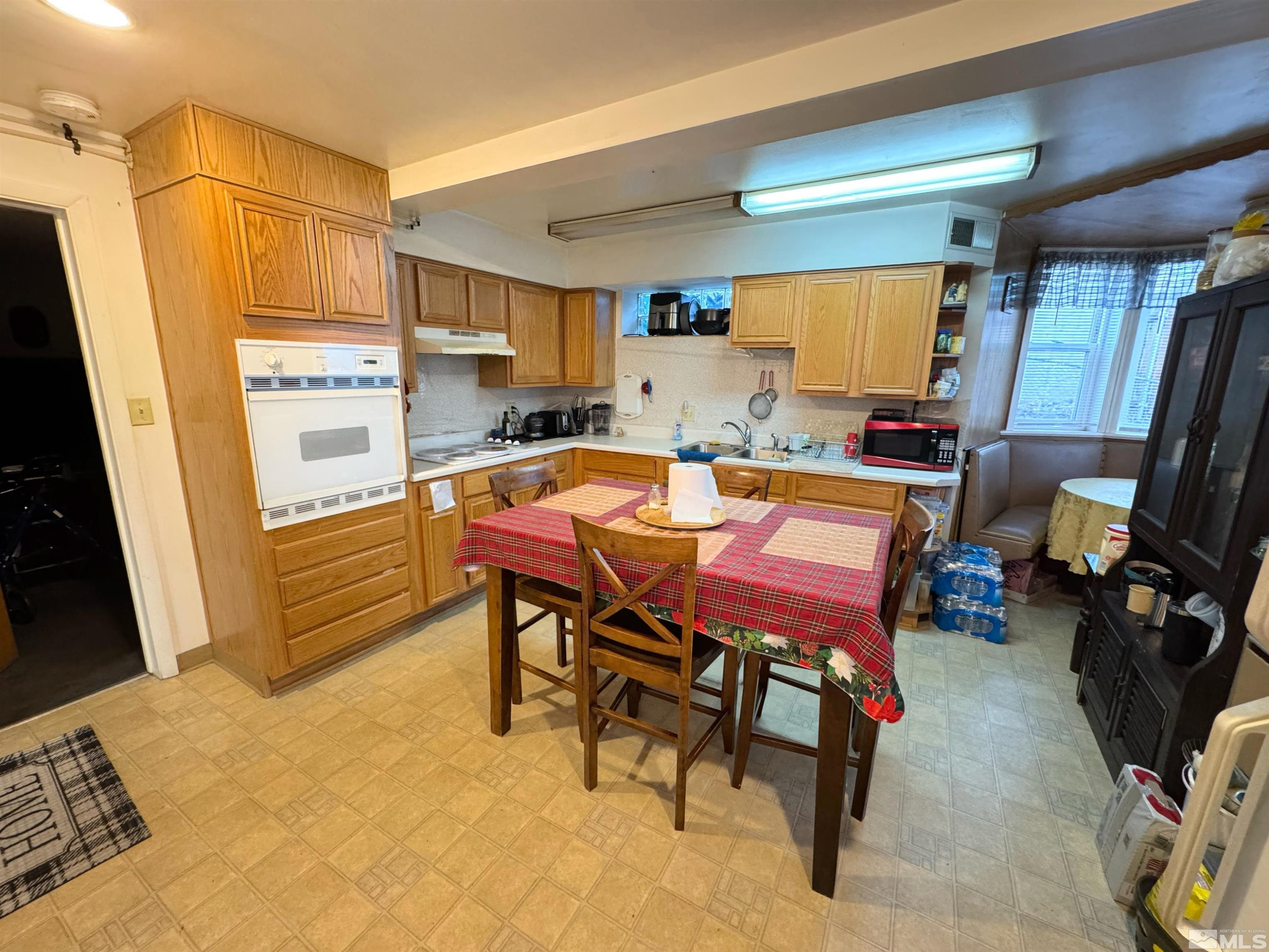 2735 Lakeside Drive Reno, NV 89509 - Photo 18 of 30 Photo 19