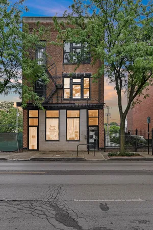 $1,650,000 | 3421 West Armitage Avenue, Chicago, IL 60647