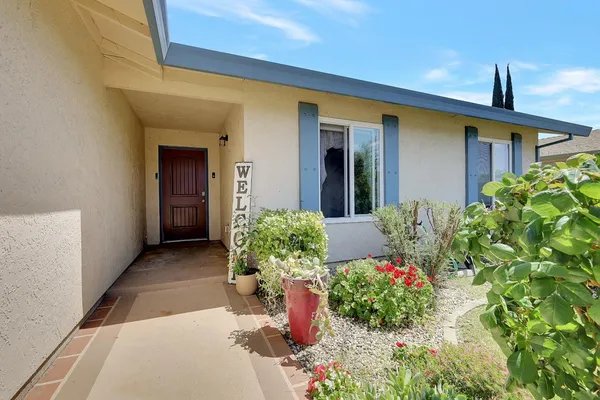 $384,900 | 1671 Mosswood Drive, Yuba City, CA 95991