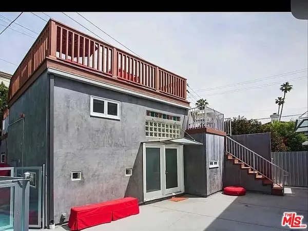 $3,988 | 8661 Clifton Way, Unit A, Beverly Hills, CA 90211