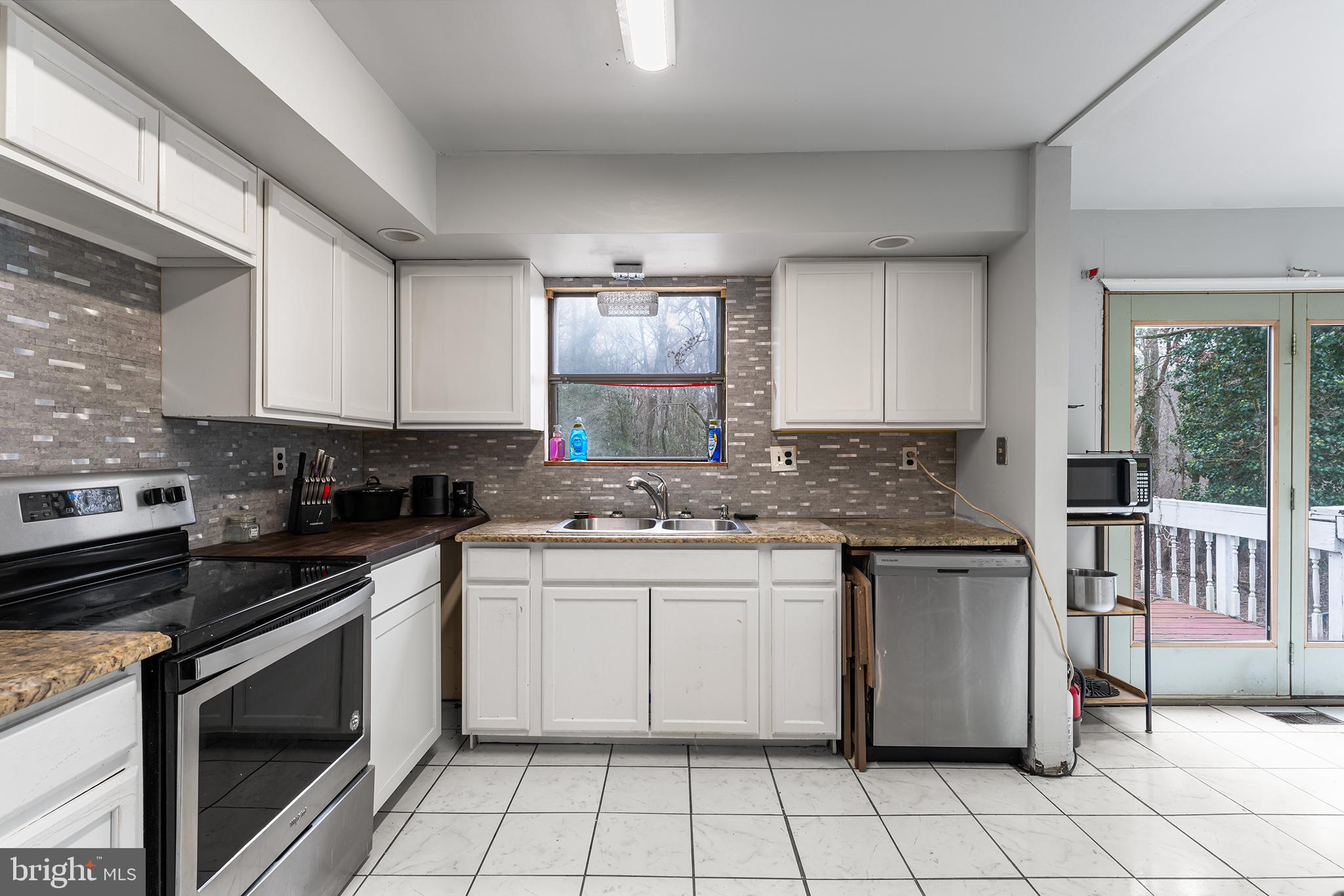 1500 Herbert Boulevard Williamstown, NJ 08094 - Photo 10 of 29